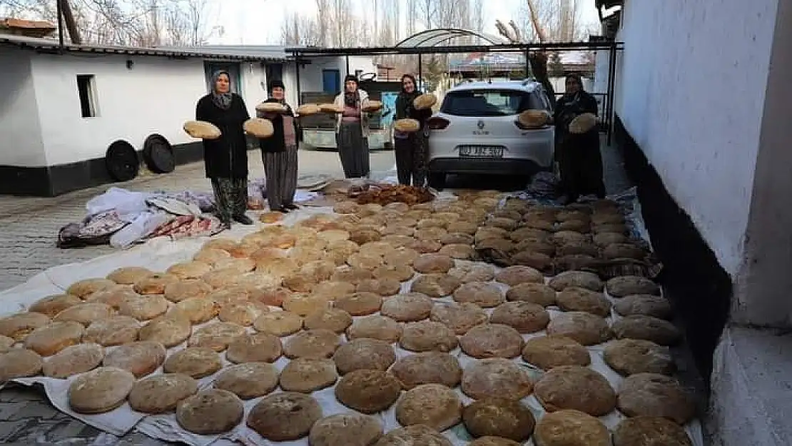 Uzun ömürlü Afyon ekmeği deprem bölgesine gönderiliyor