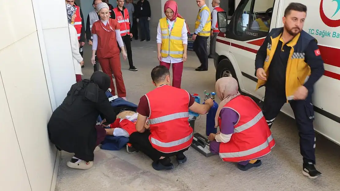 Yangın Tatbikatı Gerçeğini Aratmadı