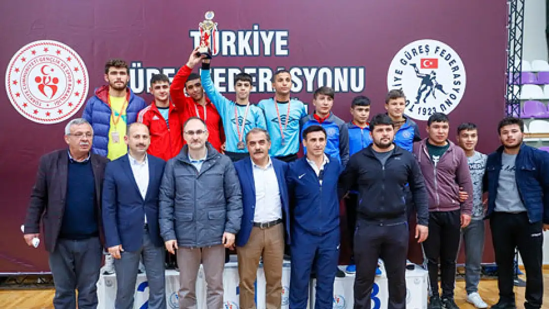 Yıldızların şampiyonları Afyon'da belli oldu