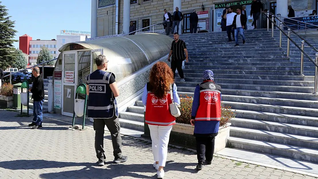 Yoksul Ve Sokakta Çalıştırılan Çocuklarla İlgili Çalışma Yapıldı