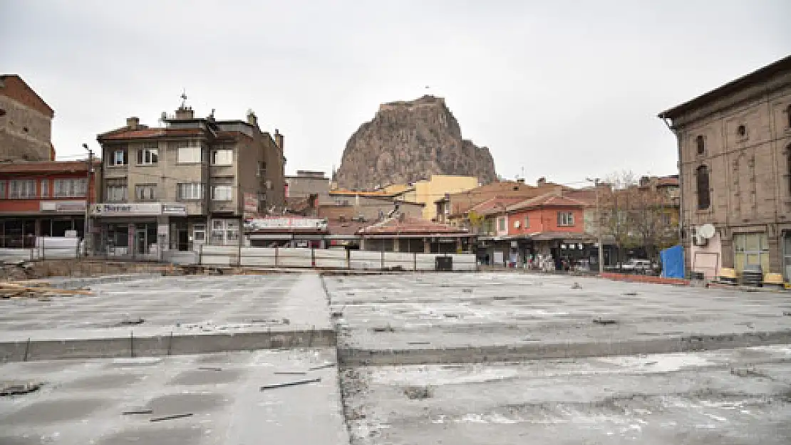 Yoncaaltı Çarşı ve Kapalı Otopark’ta sona gelindi