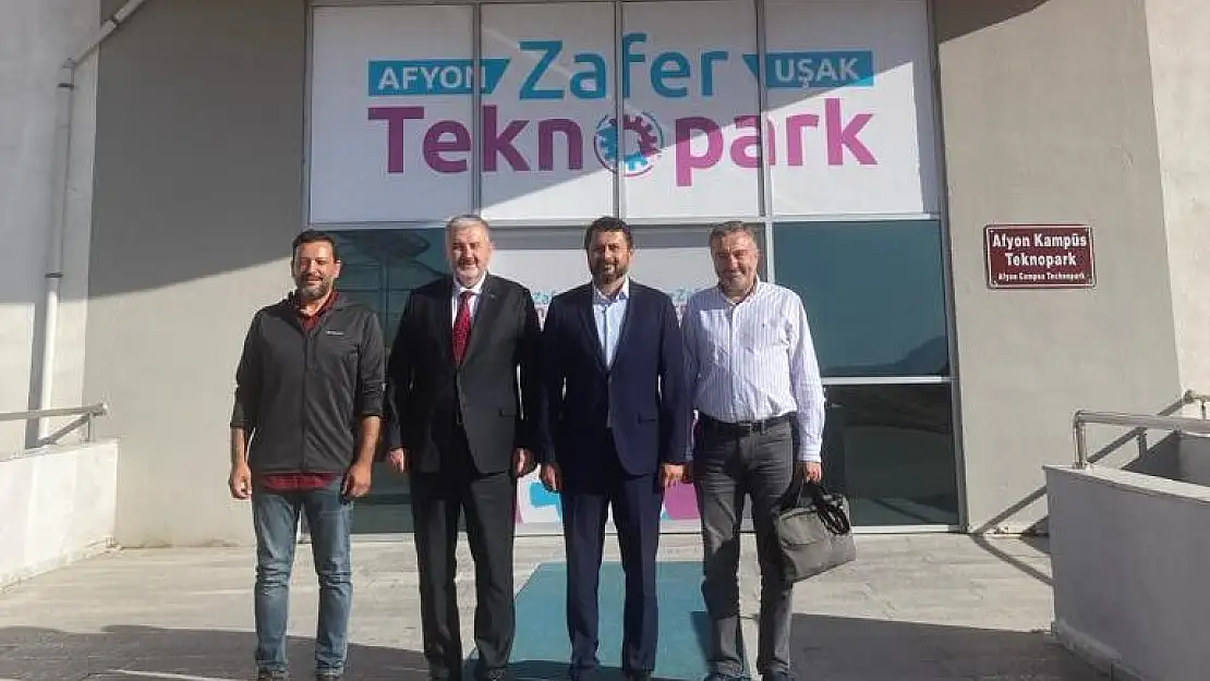 Zafer Teknoparkta Üniversite-Sanayi iş birliği istişare edildi