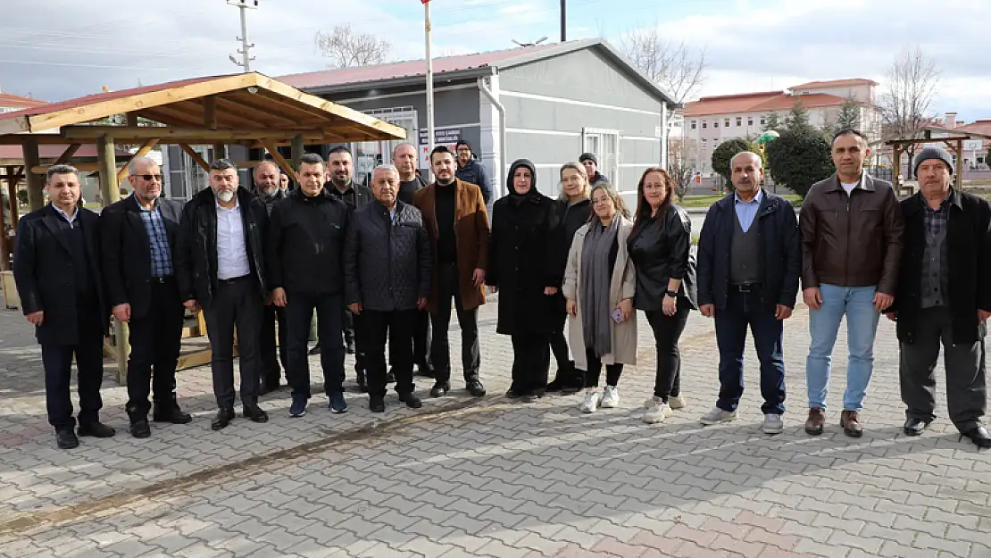 Zeybek'in Durağı Mareşal Fevzi Çakmak Mahallesi