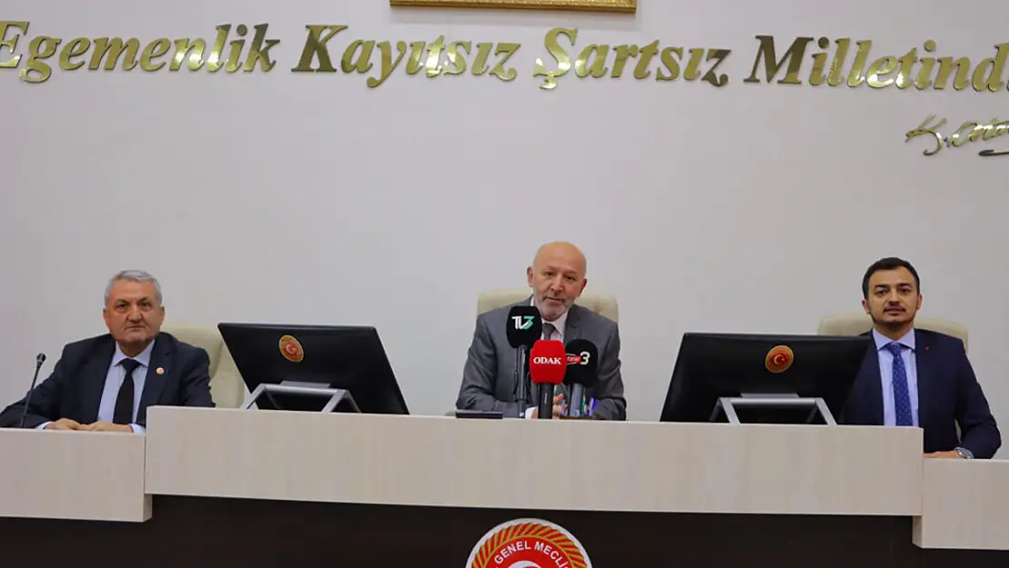 'Zulme Karşı Filistinli Kardeşlerimizin Yanındayız'