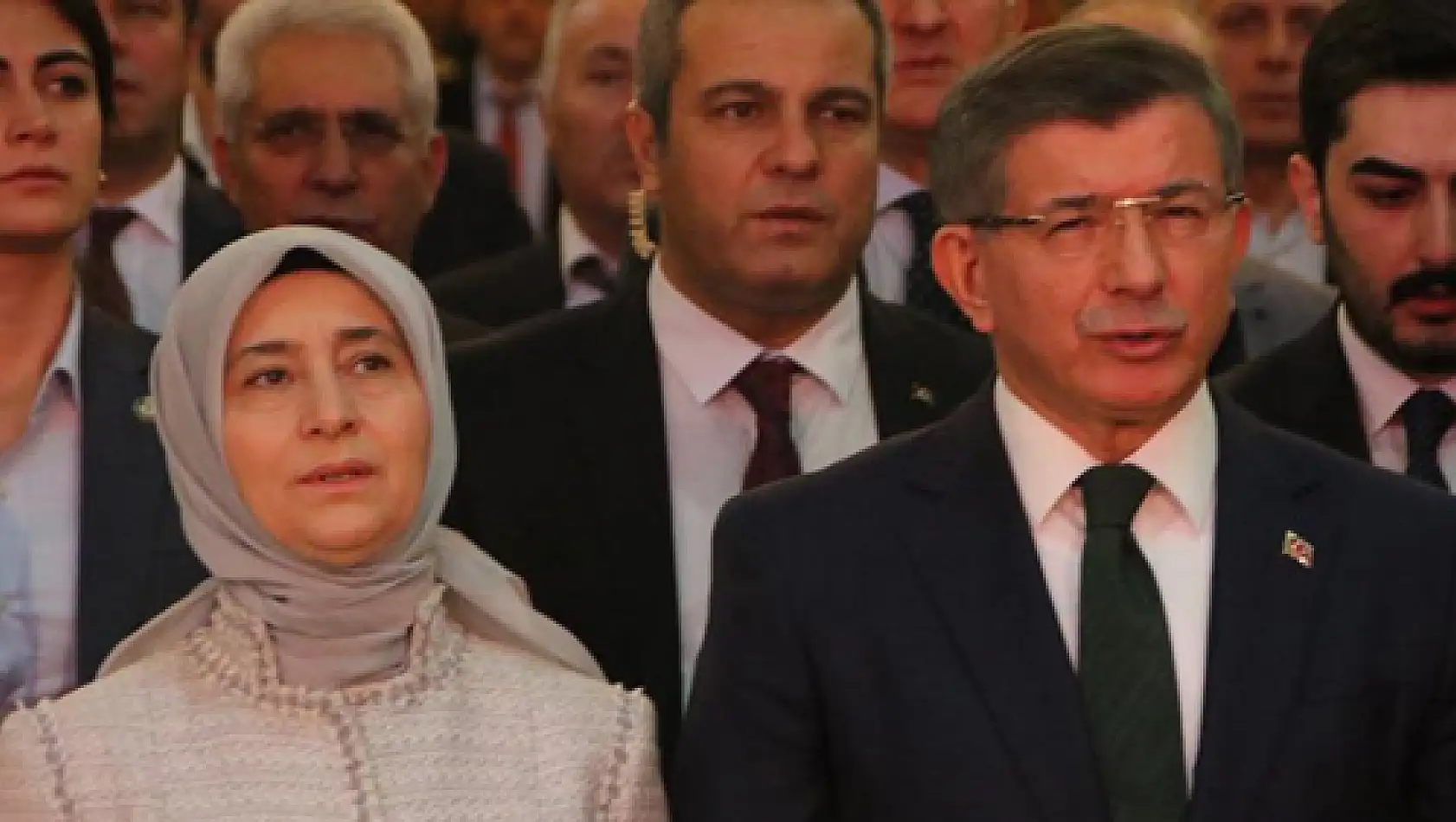 Davutoğlu ailesinin acı günü