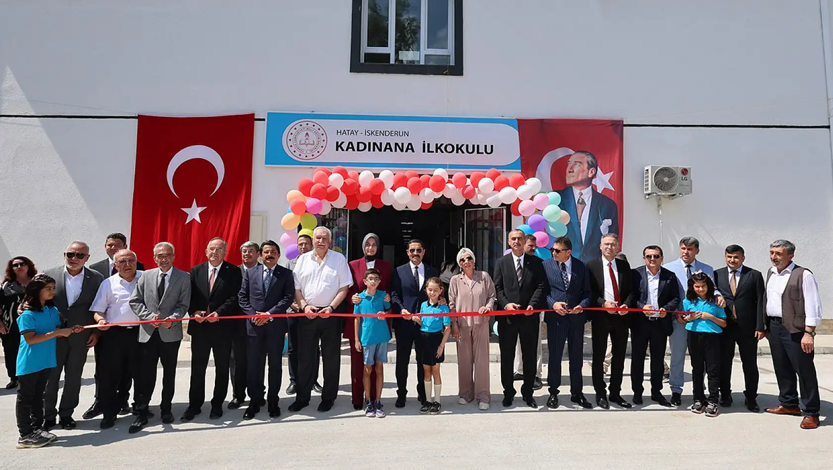 'İlkokulumuz, Kadınanaları Temsil Etsin İstedik'