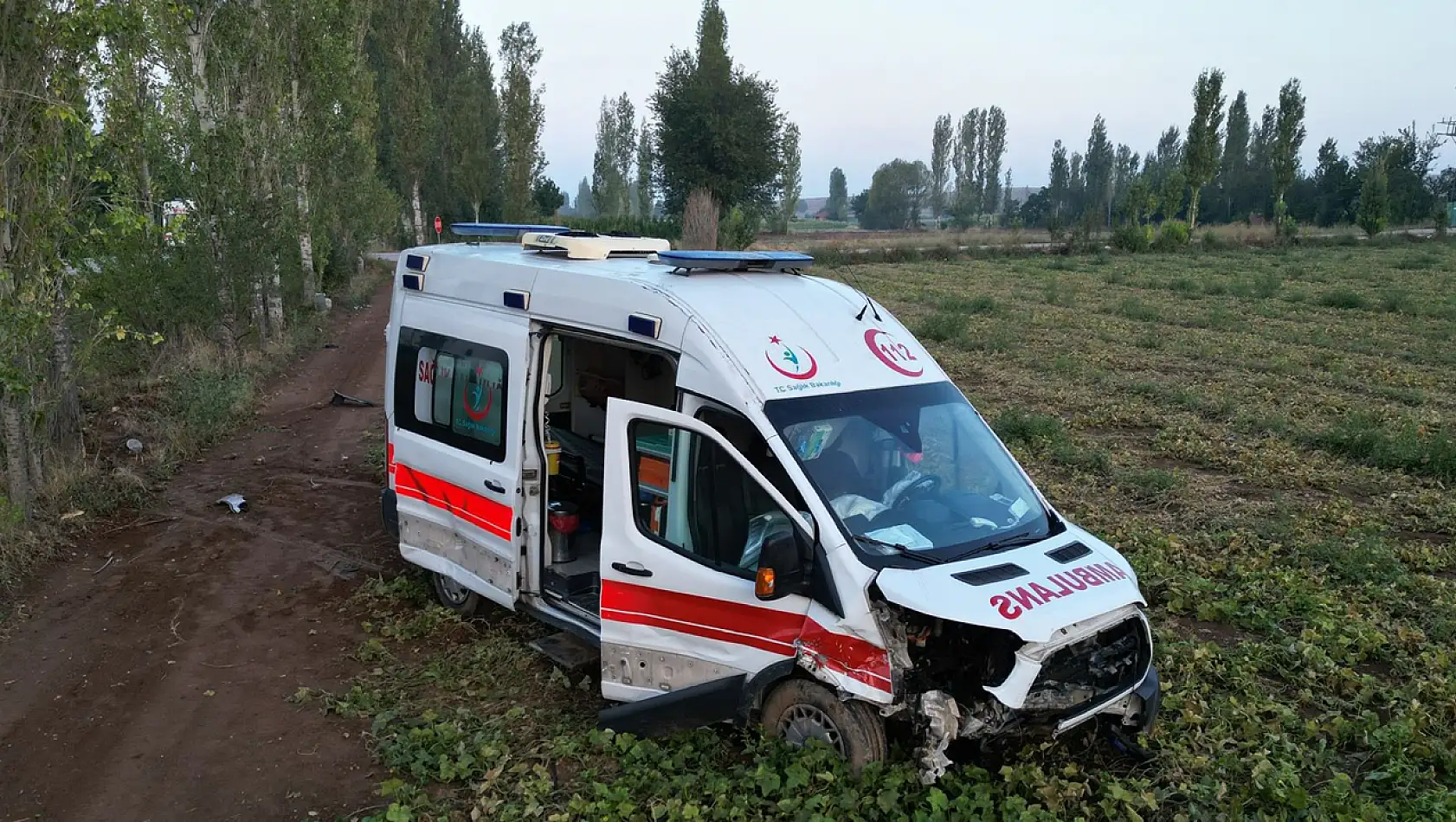 Kendi Yaralarını Sarmak Yerine Diğer Yaralılara Koştular