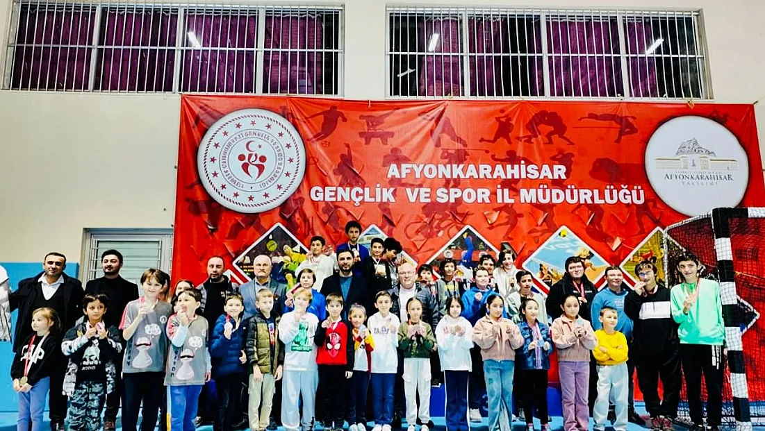 Afyon’da satranç turnuvasına 111 başvuru