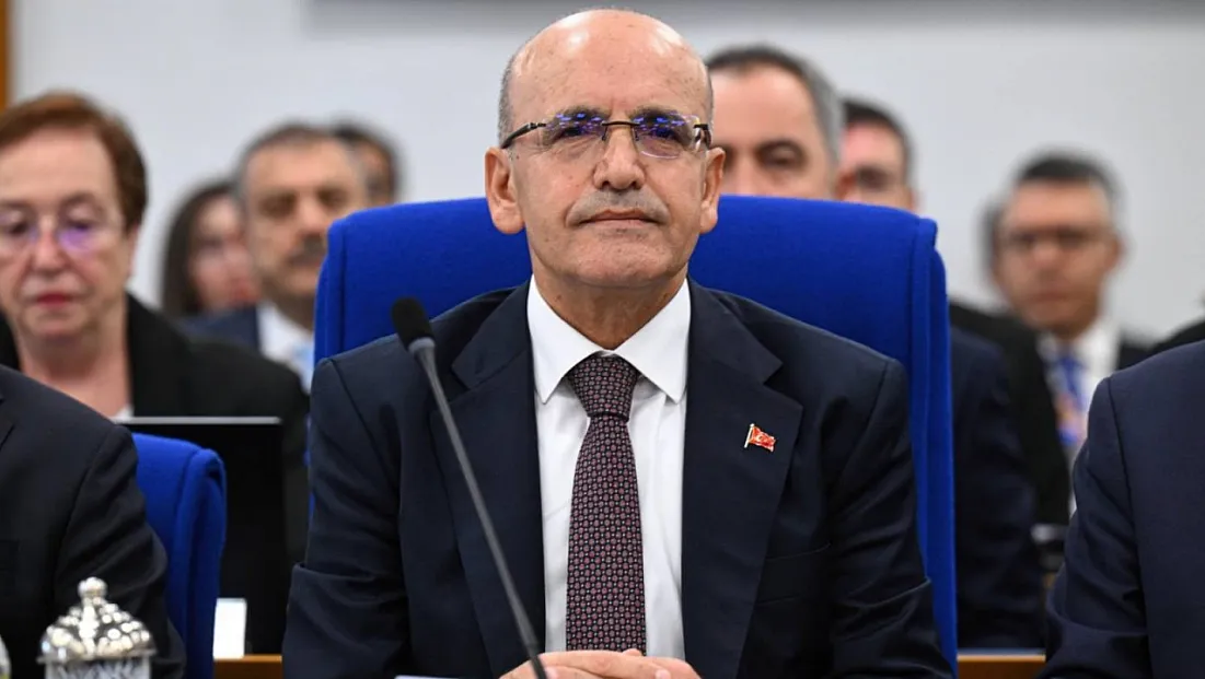 Bakan Mehmet Şimşek, Ekonomi Yönetimi Hakkında İpucu Verdi