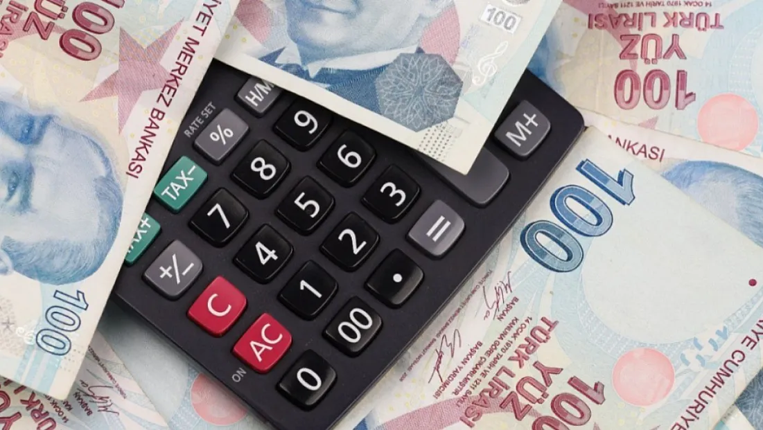 Çalışan Talep Ediyor, Yetkililer Umut Vermiyor… Asgari Ücret Ne Olacak?