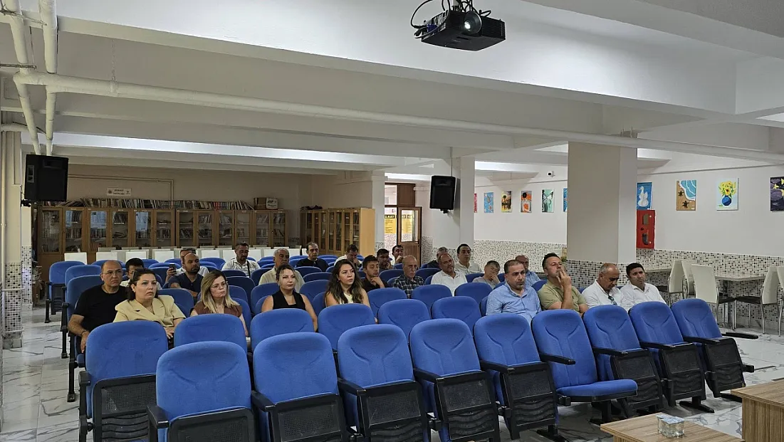 Emirdağ'da Okul Ve Kurum Müdürleri Toplantısı Yapıldı