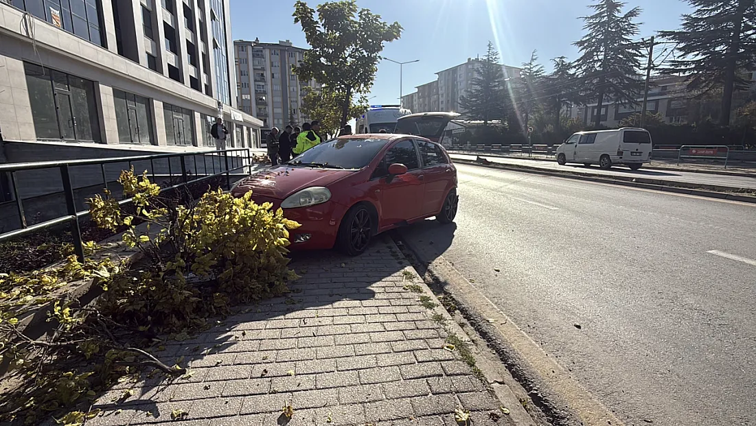 Eskişehir’de 2,20 Promil Alkollü Sürücü Ortalığı Birbirine Kattı!