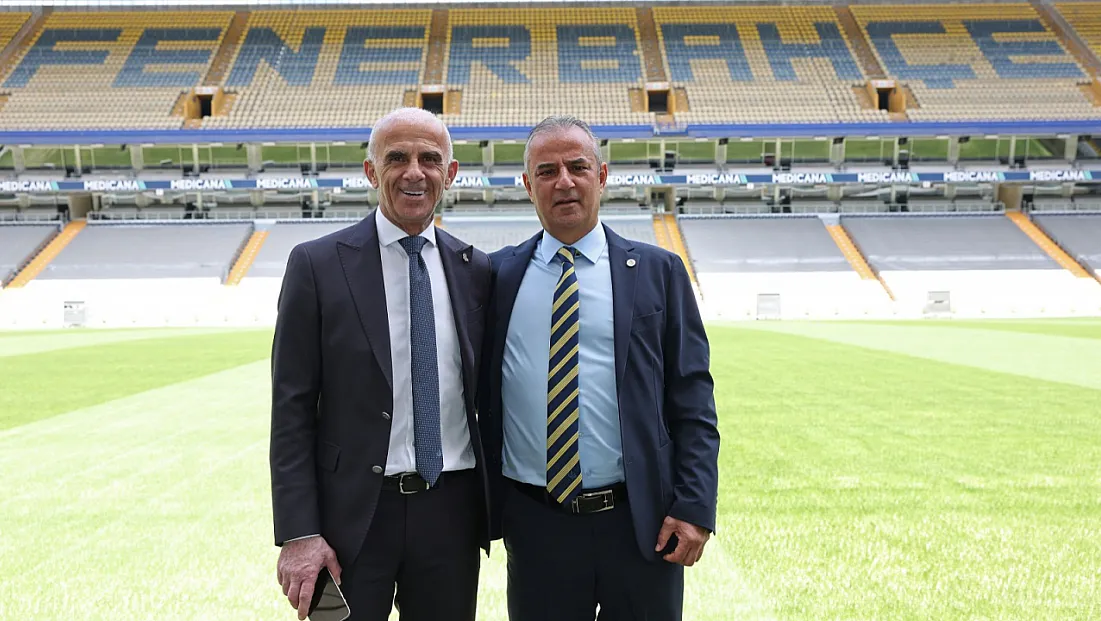 Fenerbahçe’nin Futbol Yönetimi, 103 Gollü Sezonun Efsanelerine Emanet