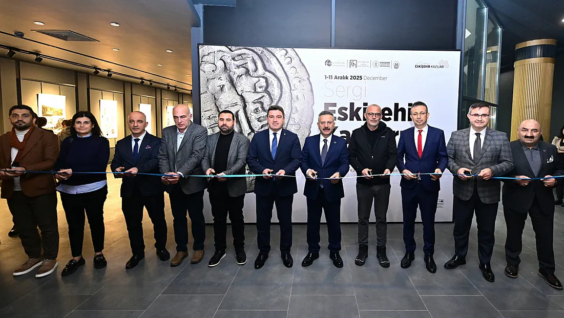 Kazı Çalışmalarında Ortaya Çıkarılan Tarihi Eserlerin Fotoğraflarından Oluşan Sergi Açıldı