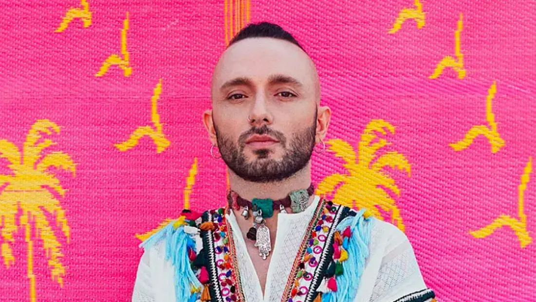 Mabel Matiz'in Perperişan Şarkısının Sözleri Ne Diyor