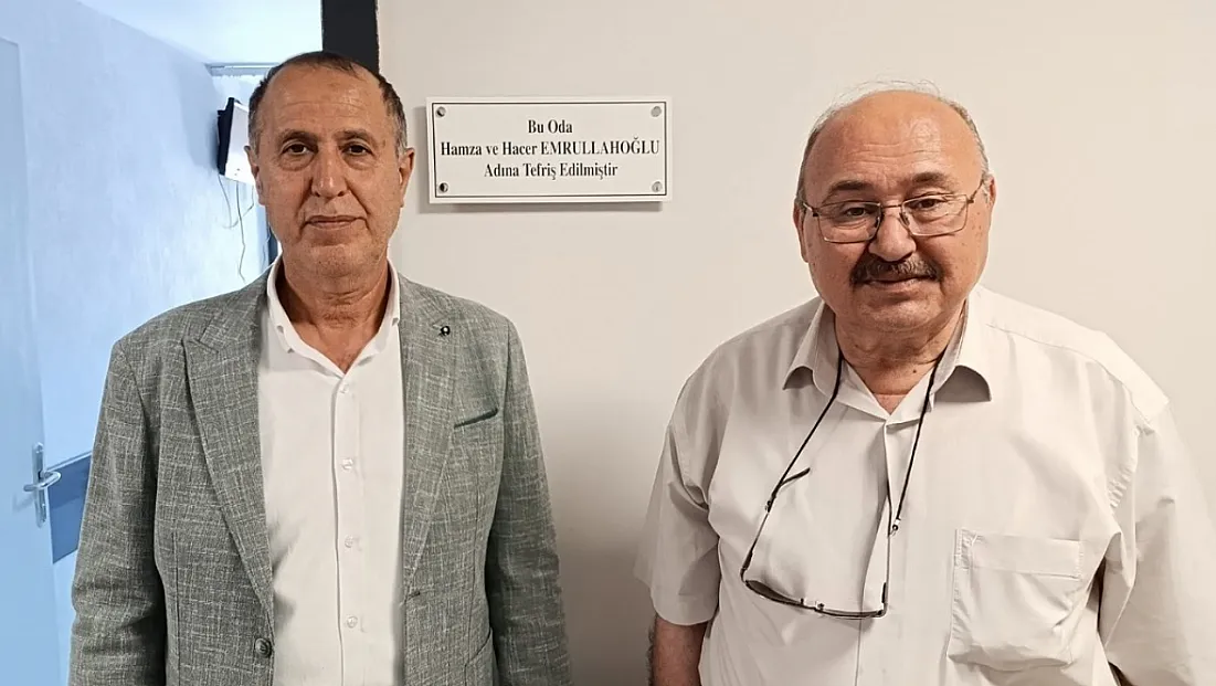 Sağlık Hizmetlerine Katkıya Plaketle Teşekkür Edildi
