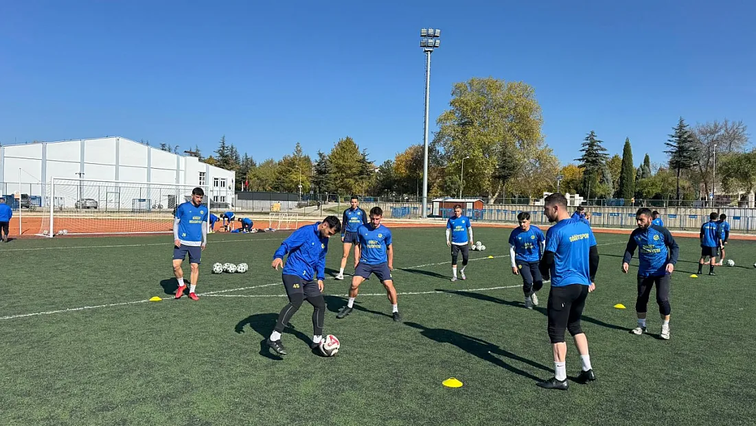 Söğütspor Zorlu Maçın Hazırlıklarını Tamamladı