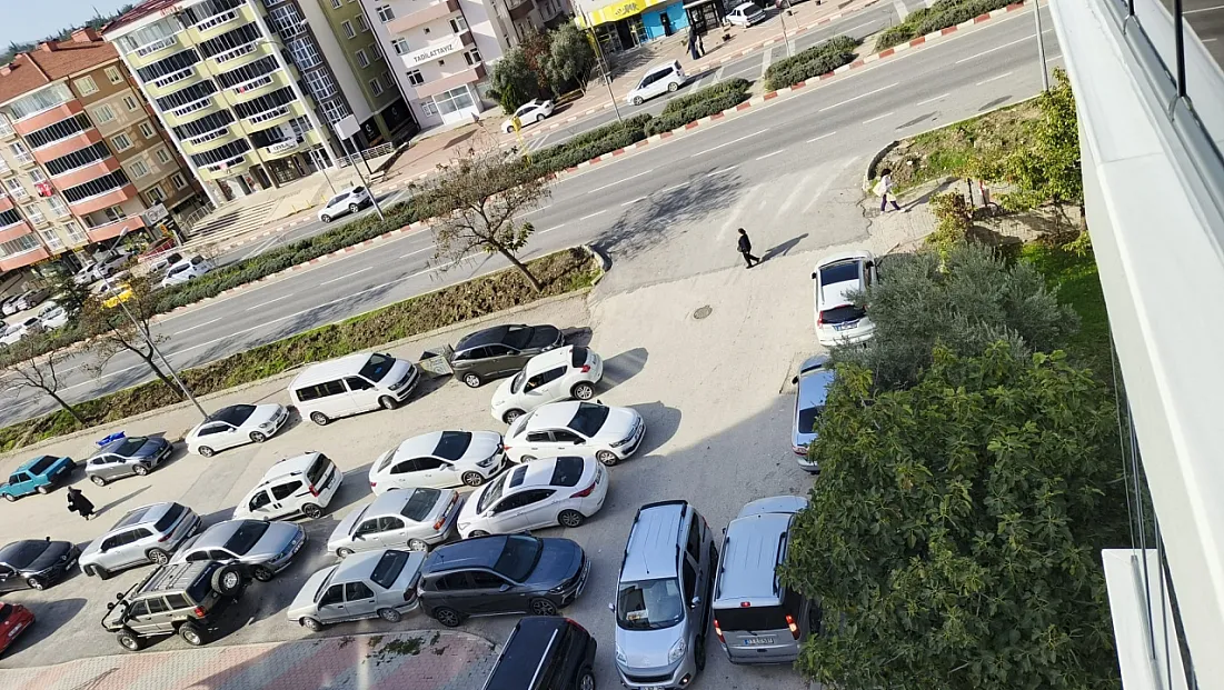 Yemin Töreni Öncesi Bilecik'te Park Karmaşası