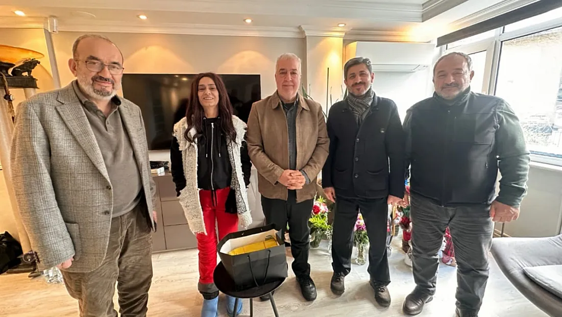 Yıldız Tilbe, Gazze’nin Ablası oldu…