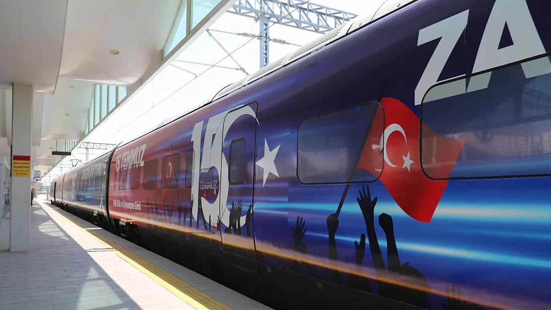100 Bin Yolcu Taşıyacak Olan 15 Temmuz Demokrasi Ve Milli Birlik Treni Eskişehir'de