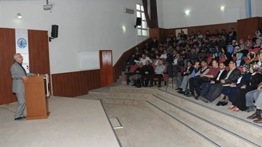 1000 yıllık medrese geleneğimiz var