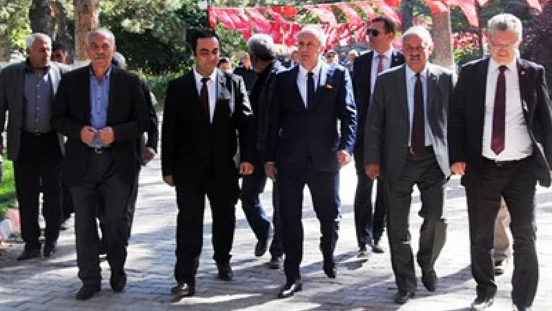 '15 Temmuz, Cumhuriyet'e karşı yapılan bir kalkışmadır'