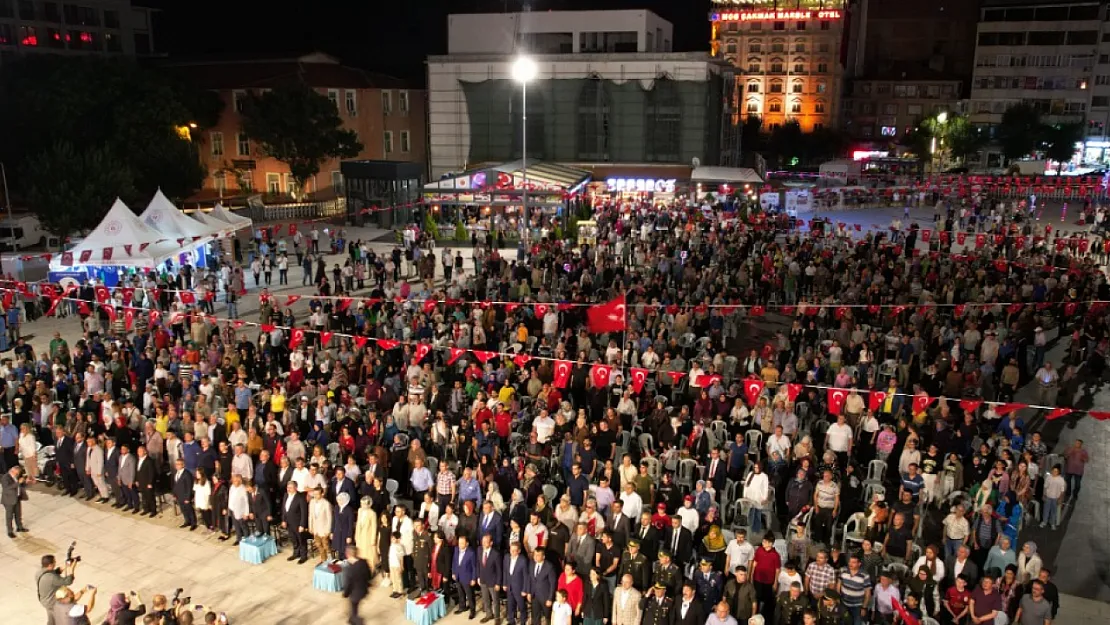 15 Temmuz'da Zafer Meydanı Tek Ses Olacak: Zaferin Adı Türkiye