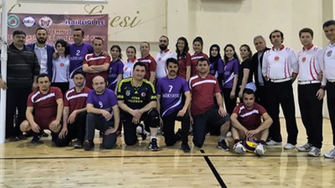 15 Temmuz Voleybol Turnuvası başladı