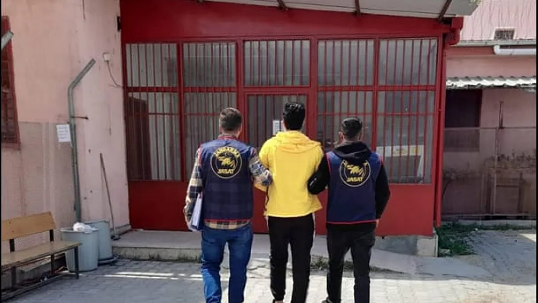 17 Yıl Kesinleşmiş Hapis Cezası İle Aranan Şahıs Yakalandı