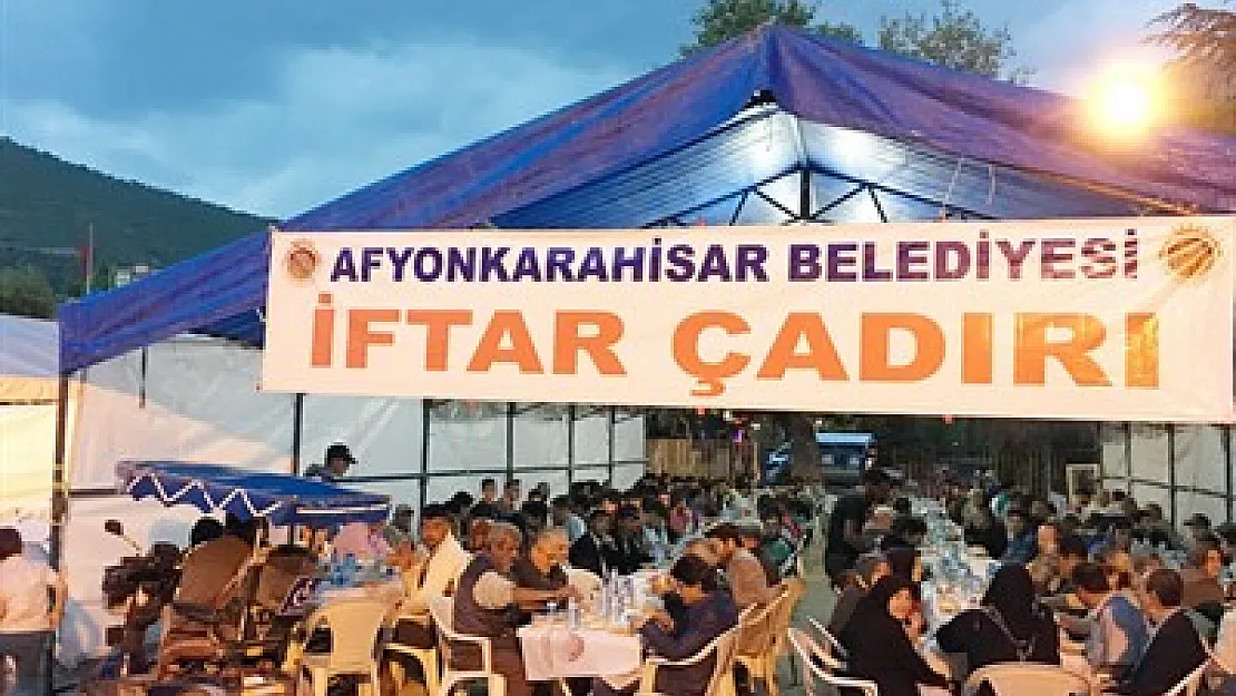 174 bin porsiyon iftar yemeği