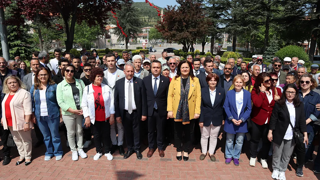 '19 Mayıs'ta Milletimiz Kaderine Sahip Çıktı'