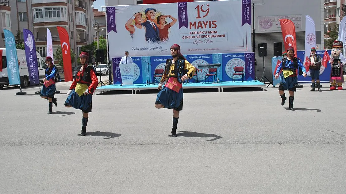19 Mayıs'ı kutladık
