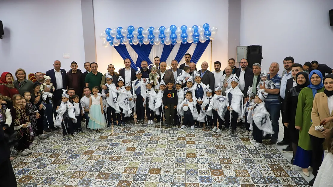 23 Çocuk, 23 Nisan'da Mutlu Oldu