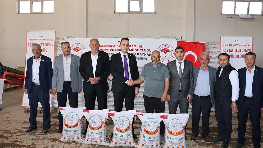 269 Üreticiye Yüzde 50 Hibeli 36 Bin 250 Kilogram Nohut Tohumu Dağıtıldı