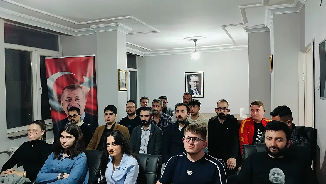 3 Mayıs Mesajında Özdağ Vurgusu
