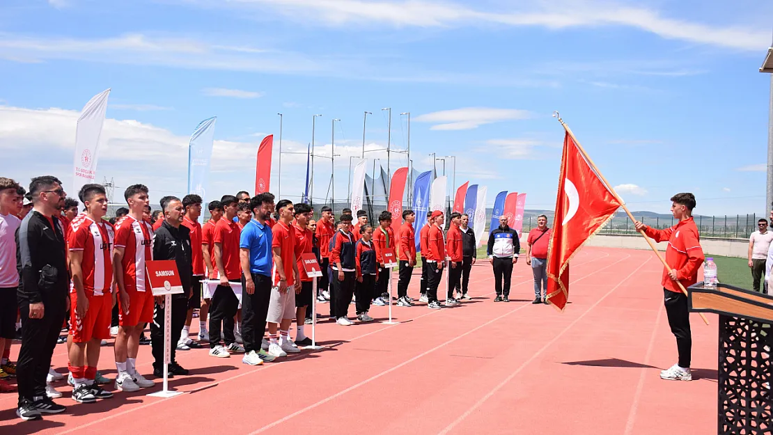 320 Sporcu Türkiye Şampiyonluğu İçin Ter Dökecek