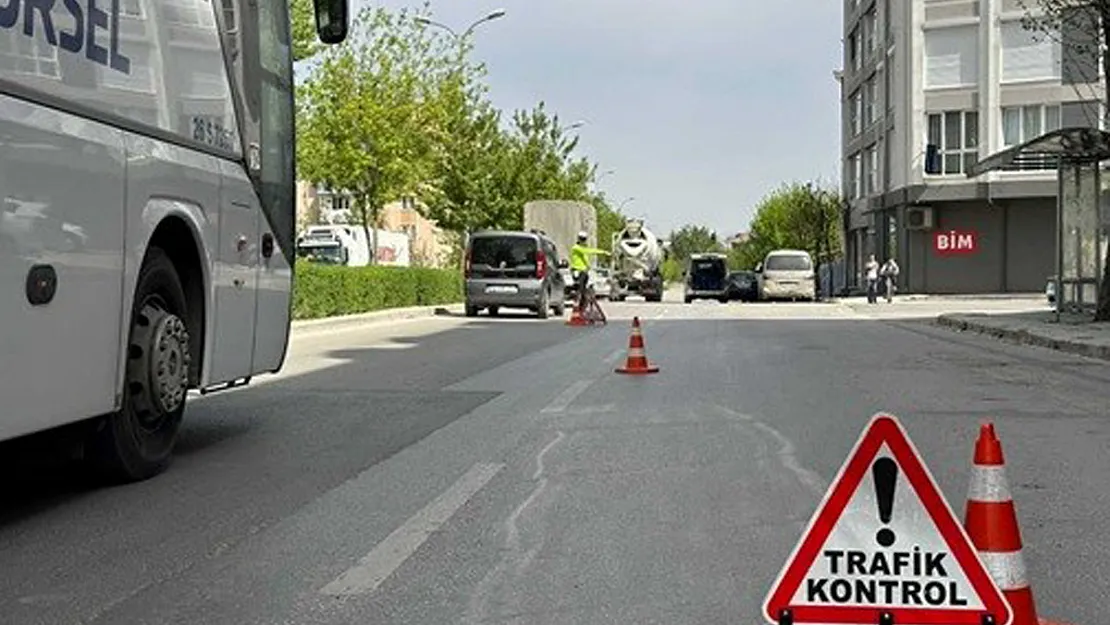 6 Bin Araca 12 Milyon TL Trafik Cezası Kesildi