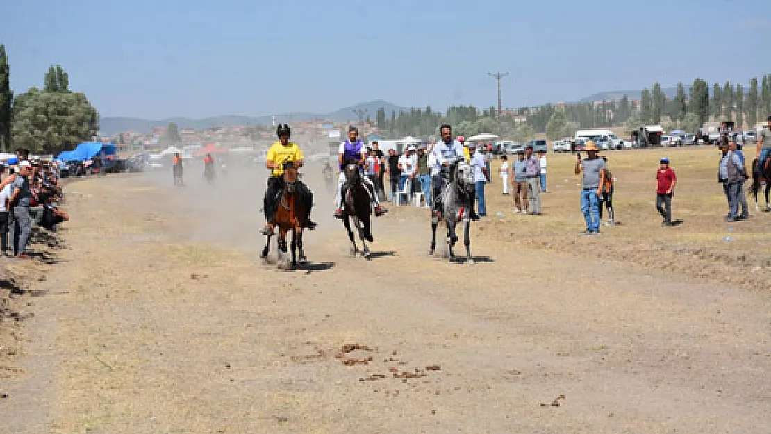 6. Rahvan At Yarışları tamamlandı