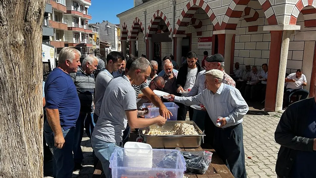 Adile Aksu ölümümün birinci yılında anıldı