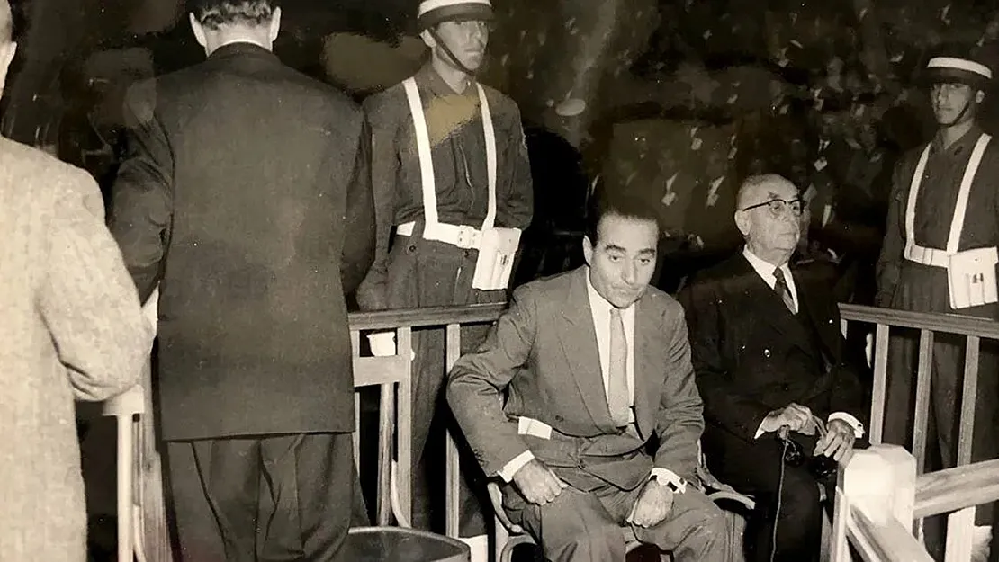 Adnan Menderes'in Bebek Olayı Nedir?