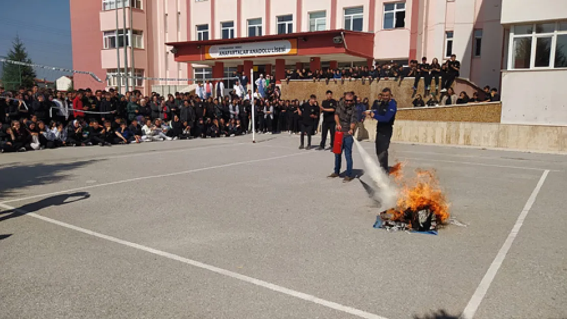 AFAD'dan lise öğrencilerine afet eğitimi