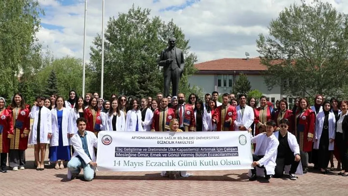 AFSÜ'de Yetişen Eczacıların Yolu Açık