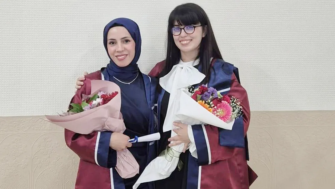AFSÜ'lü Öğrencilerden Dünyada Ses Getiren Başarı