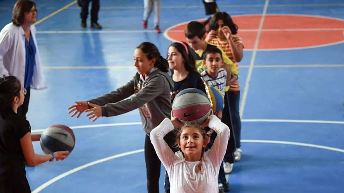 Afyon'a Spor Ortaokulu Açılıyor