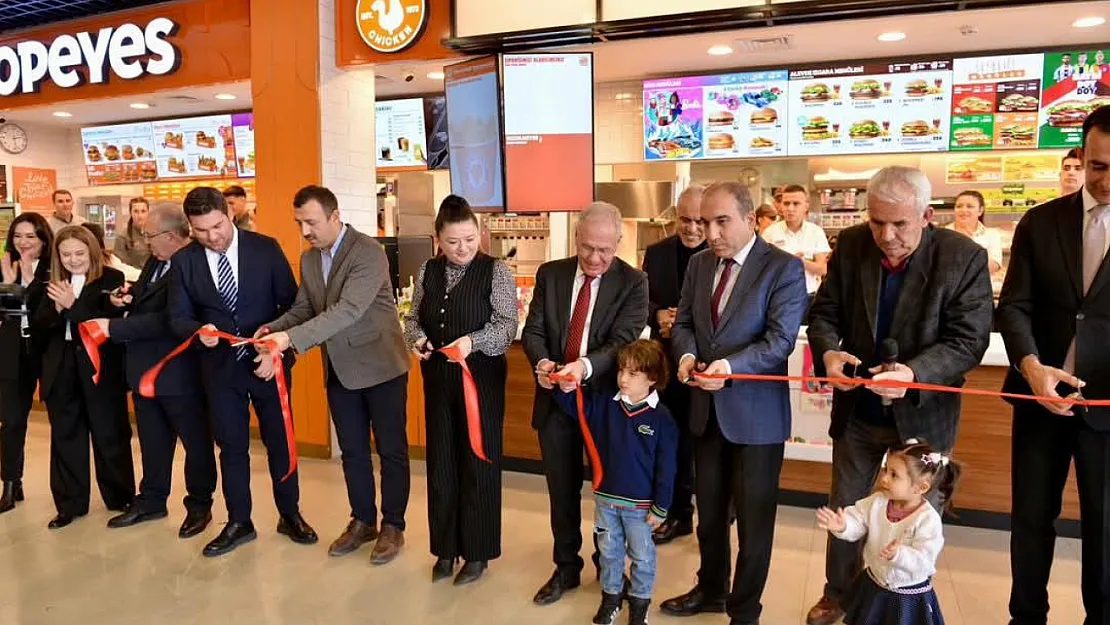 Afyon AK Parti'de Burger King Krizi: İlçe Başkanı İstifa Ettirildi!