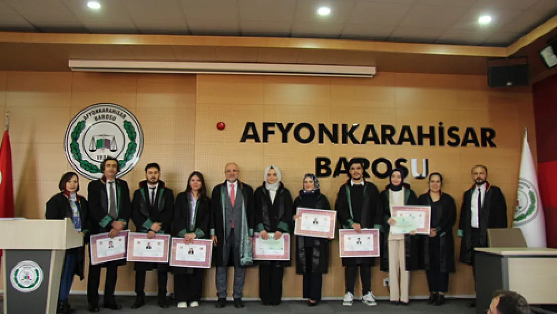 Afyon Barosu'na 7 Genç Avukat Daha Katıldı