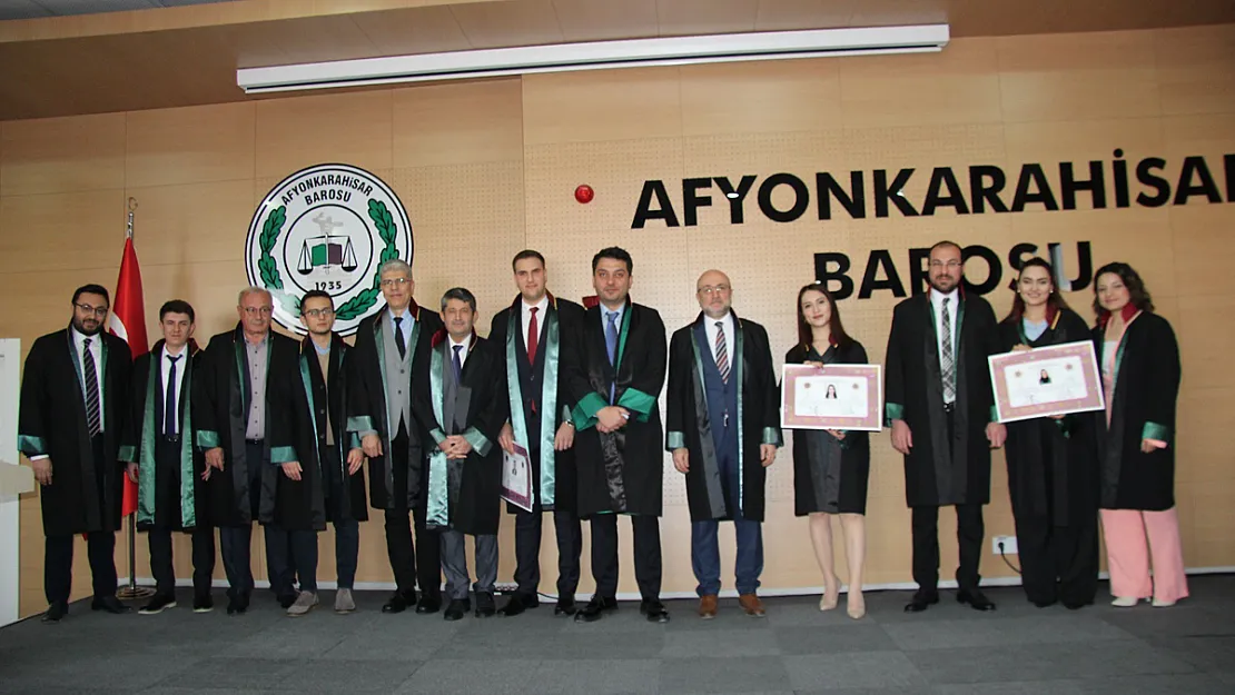 Afyon Barosuna Üç Avukat Daha Katıldı