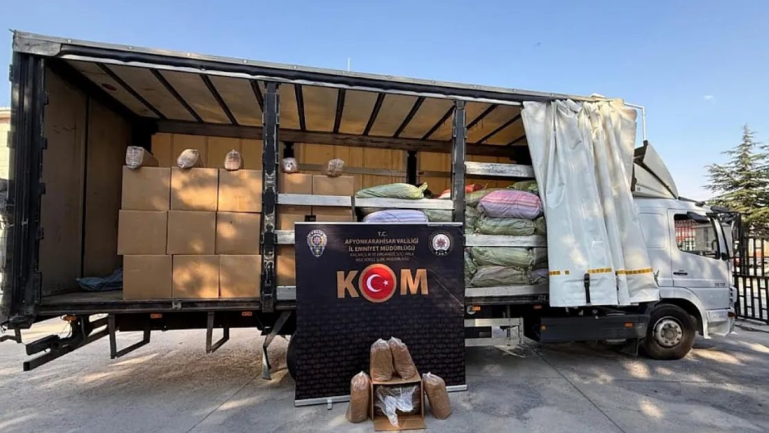 Afyon'da 4 Ton Kaçak Kıyılmış Tütün Ele Geçirildi
