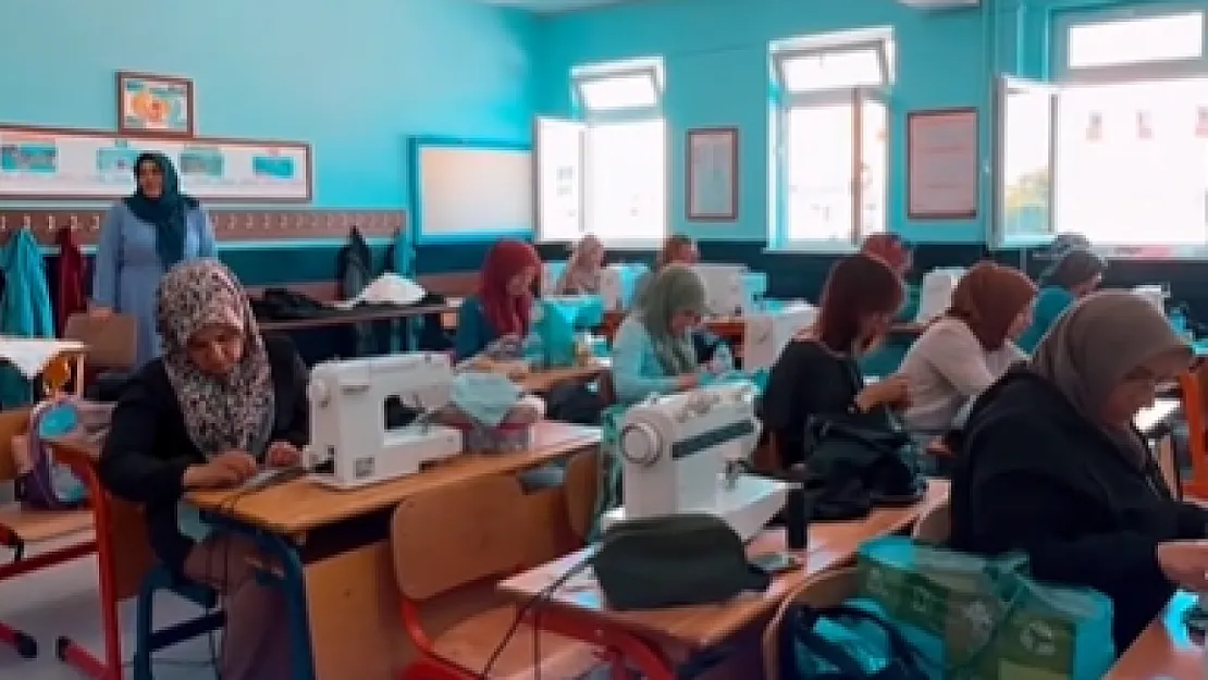 Afyon'da 76 Kursta 1650 Kursiyer Eğitim Gördü