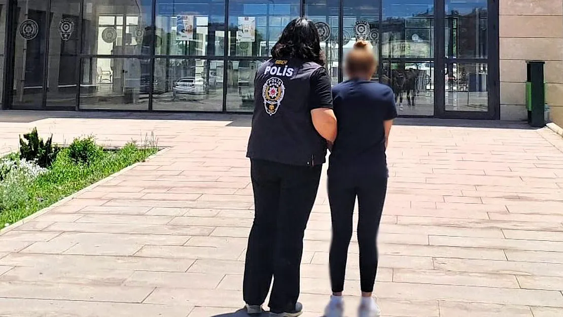 Afyon'da Arananlar Listesindeki Kadın Yakalandı!